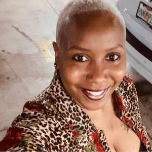 Meet your Posher, Rhonda